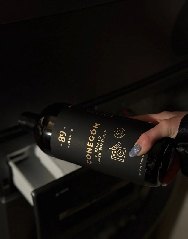 Aromatic •89• Conegòn lõhnastatud pesupehmendaja 1 l